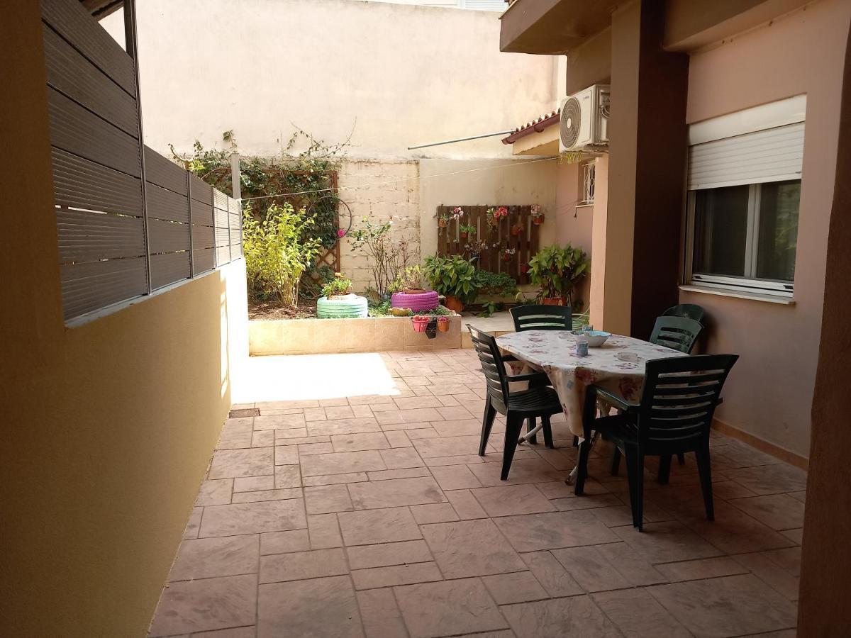 Airport'S Close, Cozy Flat For 6 Persons Apartment Markopoulo Mesogaias Bagian luar foto